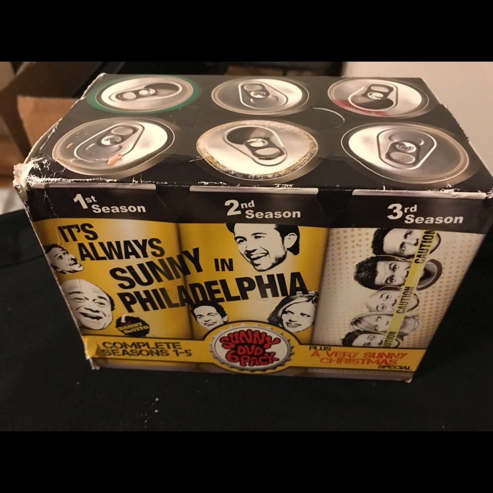 Always Sunny in Philadelphia DVD set